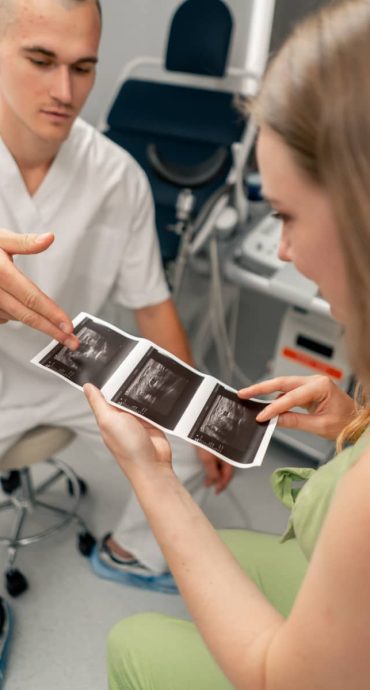 in-the-clinic-close-up-of-a-gynecological-office-2024-12-05-20-53-03-utc (1) (1)
